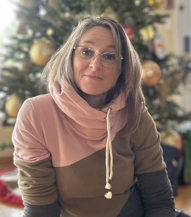 Jessica Somers of Focal Point Artistry reflecting on her Indigenous identity and Wabanaki cultural background in Northern Ontario.